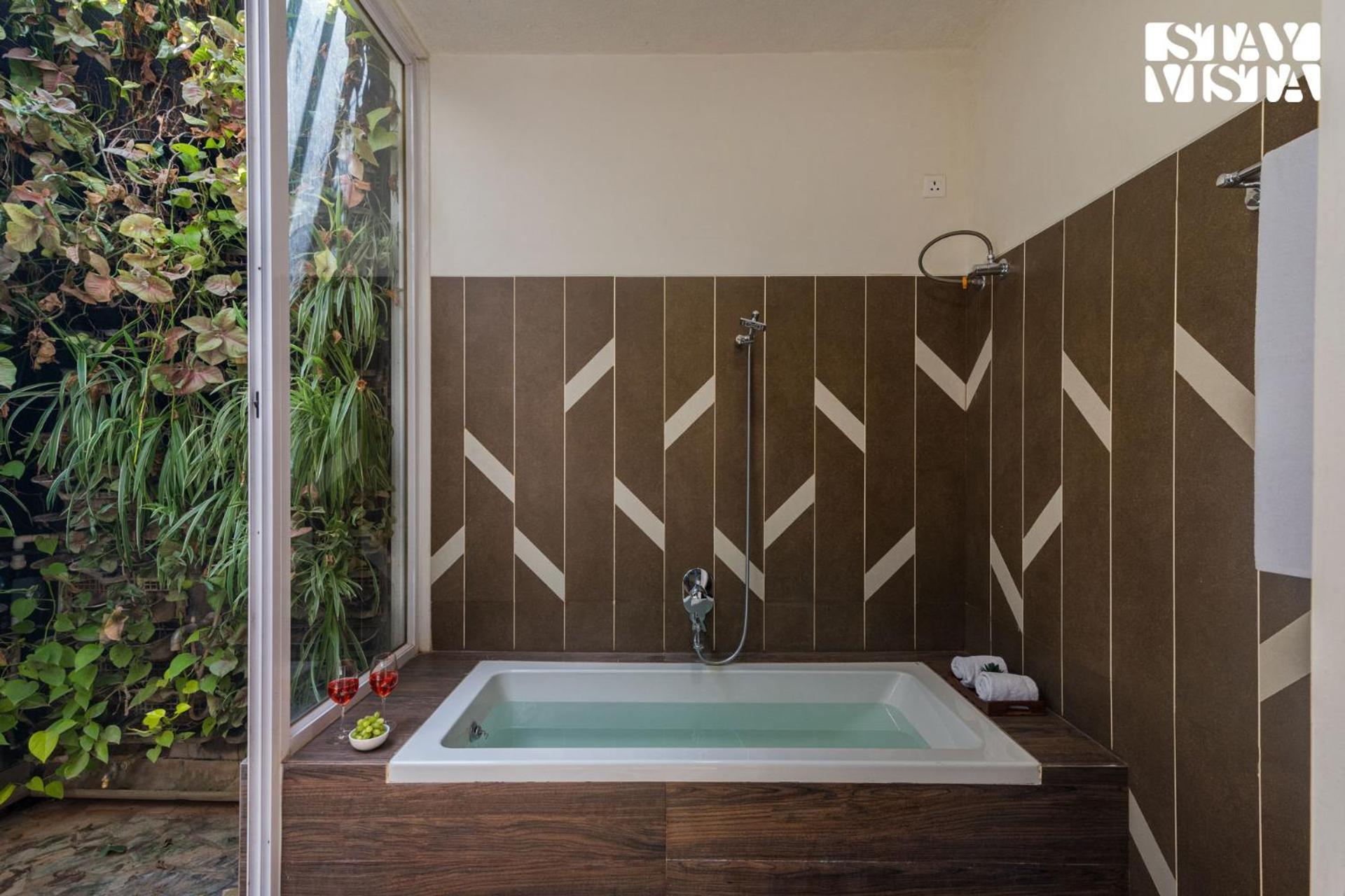 Stayvista'S Silver Grove - Serene Haven With Expansive Lawn & Terrace Nashik Extérieur photo
